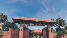 “Đột nhập” biệt phủ rộng 10.000m2 Lý Nhã Kỳ xây tặng mẹ