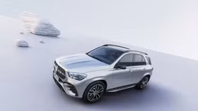 Mercedes-Benz GLE 400 có thêm phiên bản xăng lai điện PHEV, giá gần 4,7 tỷ đồng