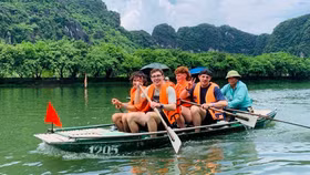 Việt Nam đón khoảng 12,2 triệu lượt khách quốc tế 6 tháng đầu năm, đạt gần 50% kế hoạch năm 2026