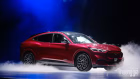 Ford Mustang Mach-E và Ford Territory đồng thời ra mắt tại Việt Nam