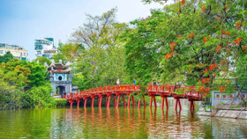 Hà Nội đón hơn 28 triệu lượt khách trong 10 tháng, sẵn sàng bứt tốc du lịch dịp cuối năm 2025