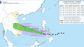 Bão Kalmaegi giật cấp 17 và đang mạnh thêm “nhắm” thẳng khu vực từ Đà Nẵng đến Khánh Hoà