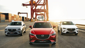 Thị trường ô tô nhập khẩu 2025, doanh thu kỷ lục và cuộc "chạy đà" sớm mùa Tết