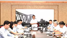 Phó Thủ tướng Chính phủ Hồ Đức Phớc chủ trì cuộc họp với Ngân hàng Nhà nước Việt Nam và các bộ, ngành về điều hành chính sách tiền tệ, quản lý thị trường vàng