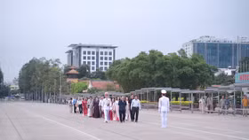 Hành trình về nguồn của cựu học sinh Trường THPT Hồng Quang niên khóa 1974–1977: Kết nối ký ức, bồi đắp giá trị truyền thống