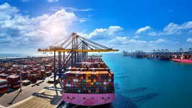 Kim ngạch xuất nhập khẩu ước đạt gần 550 tỷ USD nửa đầu năm 2026
