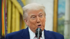 Tổng thống Donald Trump phát biểu tại Nhà Trắng ngày 28/5. Ảnh: AP