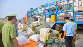 Thủ tướng chỉ đạo xử lý nghiêm cán bộ, công chức, sĩ quan "bảo kê", tiếp tay cho hàng giả