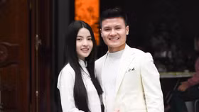 Bóc nguồn thu nhập "khủng" của Chu Thanh Huyền - nàng WAG của cầu thủ Quang Hải