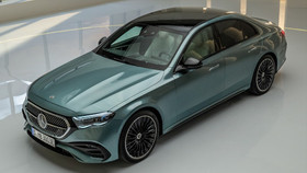 Mercedes-Benz E-Class mới chốt lịch ra mắt tại Hà Nội