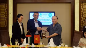 Chủ tịch HBA-VACOD tiếp Lãnh đạo tổ chức AIM Global: Thúc đẩy tiến trình tổ chức Diễn đàn kinh tế quốc tế tại Hà Nội