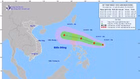 Áp thấp nhiệt đới đang mạnh lên hướng vào Biển Đông thành bão số 11