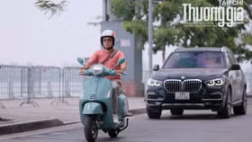 Trải nghiệm Vespa GTS 300 80th, bản tình ca hiện đại cho các Vespista