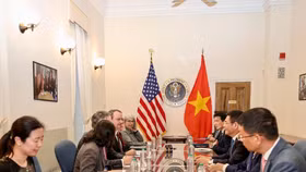 Hai Bộ trưởng nhất trí đánh giá rằng phiên đàm phán lần này có ý nghĩa rất quan trọng để giải quyết các vấn đề còn tồn tại nhằm sớm hoàn tất Hiệp định Thương mại đối ứng đem lại lợi ích cho cả Việt Nam và Mỹ