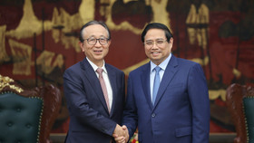 Thủ tướng Phạm Minh Chính tiếp ông Hironori Kamezawa, Tổng Giám đốc Tập đoàn tài chính Mitsubishi UFJ Financial Group (MUFG) của Nhật Bản