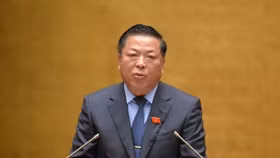 Bộ trưởng Bộ Xây dựng Trần Hồng Minh