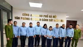 9 đối tượng lập "ma trận" lừa 318 tỷ đồng của một ngân hàng tại Hà Nội