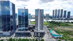 Chủ đầu tư chậm giao nhà: Đòi tiền phạt, bồi thường ra sao cho đúng luật?