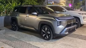 Mitsubishi Destinator lộ ảnh cập cảng Việt Nam, dự kiến đầu tháng 12 ra mắt