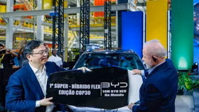 BYD xuất xưởng chiếc xe năng lượng mới thứ 14 triệu tại nhà máy Brazil