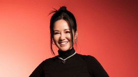 Diva Hồng Nhung: sự nghiệp rực rỡ, bạo bệnh tuổi ngũ thập vẫn hạnh phúc trọn vẹn bên con