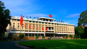 TP.HCM trở thành tâm điểm của cả nước với chuỗi hoạt động kỷ niệm 50 năm Ngày Giải phóng miền Nam, thống nhất đất nước