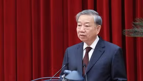 Tổng Bí thư Tô Lâm cho biết, tại Hội nghị lần này, Trung ương sẽ thảo luận, cho ý kiến đối với 15 nội dung, tập trung vào hai nhóm vấn đề chính