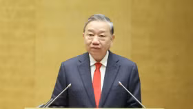 Tổng Bí thư Tô Lâm phát biểu chỉ đạo tại Hội nghị toàn quốc nghiên cứu, học tập, quán triệt và triển khai thực hiện Nghị quyết số 79 và 80