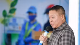 Ông Trần Phú Bình, Phó tổng giám đốc Tổng công ty Xăng dầu Quân đội. Ảnh: Tiền Phong