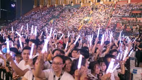 Khi thần tượng K-pop trở thành những đại sứ văn hóa