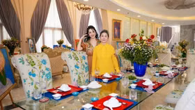 Mê mẩn biệt thự 1.000m2 đẹp như cung điện của Hoa hậu "34 năm không có người kế vị"