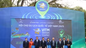 VITM Hà Nội 2025 có sự tham gia của trên 600 doanh nghiệp từ 55 tỉnh, thành phố của Việt Nam và 16 quốc gia, vùng lãnh thổ