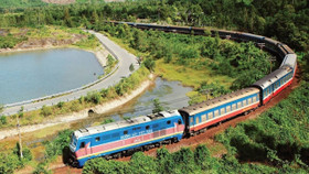 Khám phá các tuyến du lịch bằng tàu hỏa đẹp nhất khởi hành từ Hà Nội