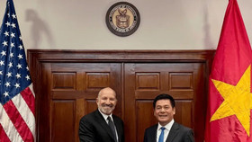 Bộ trưởng Bộ Công Thương Nguyễn Hồng Diên và Bộ trưởng Thương mại Mỹ Howard Lutnick