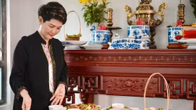 Mâm cỗ Tết: Cầu nối ký ức, gìn giữ hồn Việt qua từng thế hệ