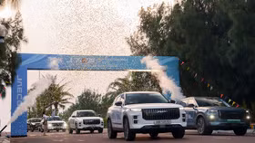 Jaecoo J7 PHEV chinh phục gần 1.500 km chỉ với một bình xăng