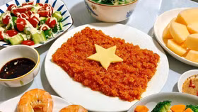 Mâm cơm mừng Tết Độc lập – Chào mừng Quốc khánh 2/9 của tài khoản có tên Mùa Oải Hương