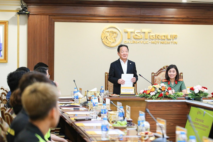 Ông Đỗ Quang Hiển, nhà sáng lập, Chủ tịch Điều hành Tập đoàn T&T Group phát biểu tại sự kiện anh-3.jpg