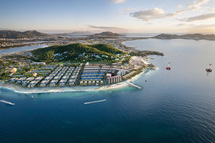 Vinhomes Pearl Bay tọa lạc tại số 9 Trần Phú, hướng ra vịnh Nha Trang, một trong những vịnh biển đẹp nhất hành tinh