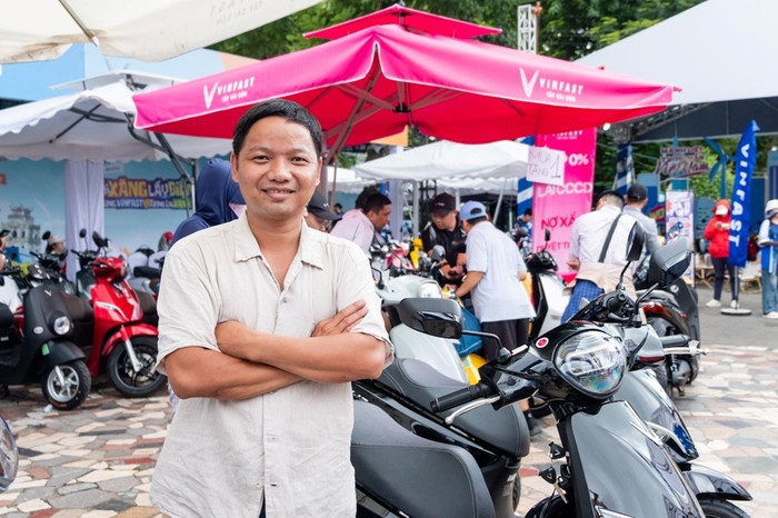 Anh Võ Thanh Hiệp ấn tượng với khả năng tăng tốc và sự êm ái của xe máy điện VinFast 4-vo-thanh-hiep.jpg