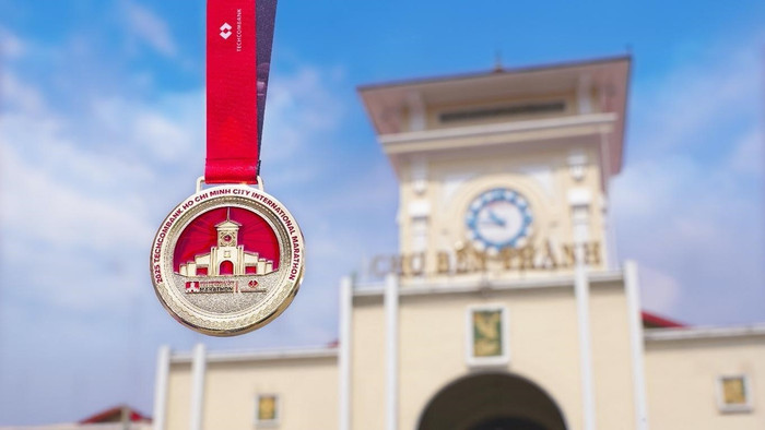 Công bố bộ vật phẩm giải marathon quốc tế TP.HCM Techcombank mùa thứ 8