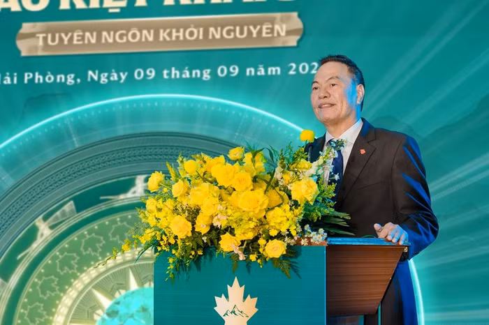 Chủ tịch HĐQT, Tổng Giám đốc Công ty cổ phần phát triển và đầu tư Đại Sơn, chủ đầu tư dự án Khu đô thị Đại Sơn: “Chúng tôi tin tưởng rằng sự hợp tác chiến lược cùng chiến dịch bán hàng lần này sẽ tạo nên sức bật mạnh mẽ cho dự án Khu đô thị Đại Sơn Mountain Side, đồng thời mang đến giá trị gia tăng bền vững, di sản truyền đời cho khách hàng và nhà đầu tư”. 