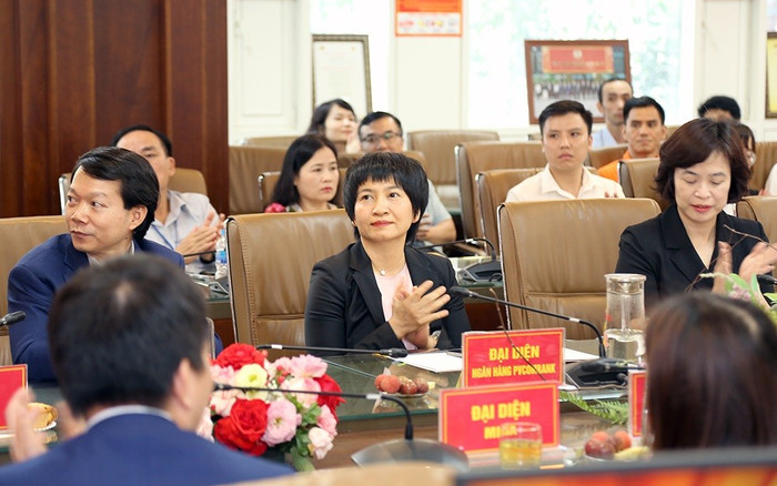 Bà Nguyễn Thúy Hạnh, Phó Tổng Giám đốc PVcomBank khẳng định mục tiêu cung cấp giải pháp tài chính toàn diện cho các phân khúc khách hàng anh-minh-hoa-02-2.jpg