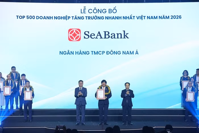SeABank lần thứ 7 vào FAST500, củng cố nền tảng tăng trưởng bền vững