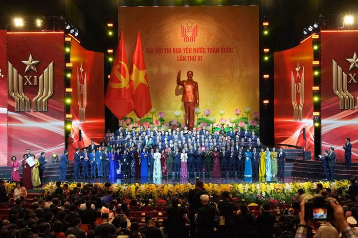 Bà Nguyễn Thị Nga, Chủ tịch Tập đoàn BRG tham dự chuỗi sự kiện của Đại hội Thi đua yêu nước toàn quốc lần thứ XI