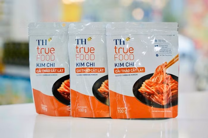 Kim chi TH true FOOD 100g – lựa chọn "vừa đủ" cho bữa ăn hiện đại của người trẻ