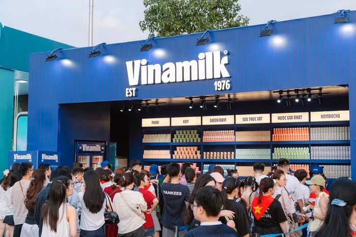 Vinamilk "quẫy" hết mình cùng 50.000 khán giả tại V-Concert & V-Fest