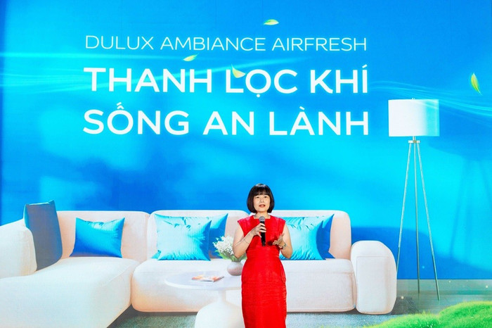 ba-nguyen-my-lan-chia-se-tai-buoi-ra-mat-dulux-ambiance-airfresh.jpg
