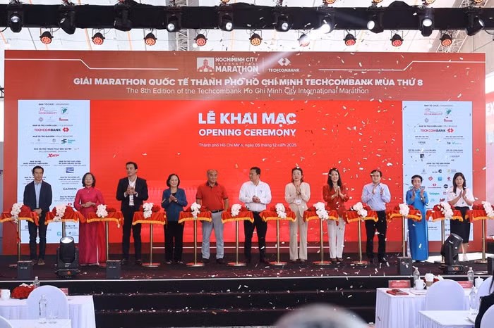Khai mạc giải Marathon Quốc tế TP.HCM Techcombank mùa thứ 8
