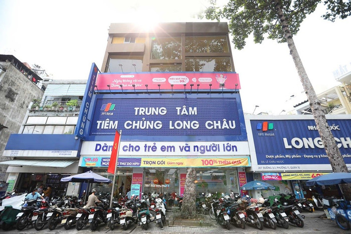 Kết thúc 6 tháng đầu năm 2025, FPT Retail đạt 23.060 tỷ đồng doanh thu và 479 tỷ đồng lợi nhuận trước thuế